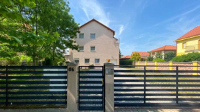 Aranyhal Apartman